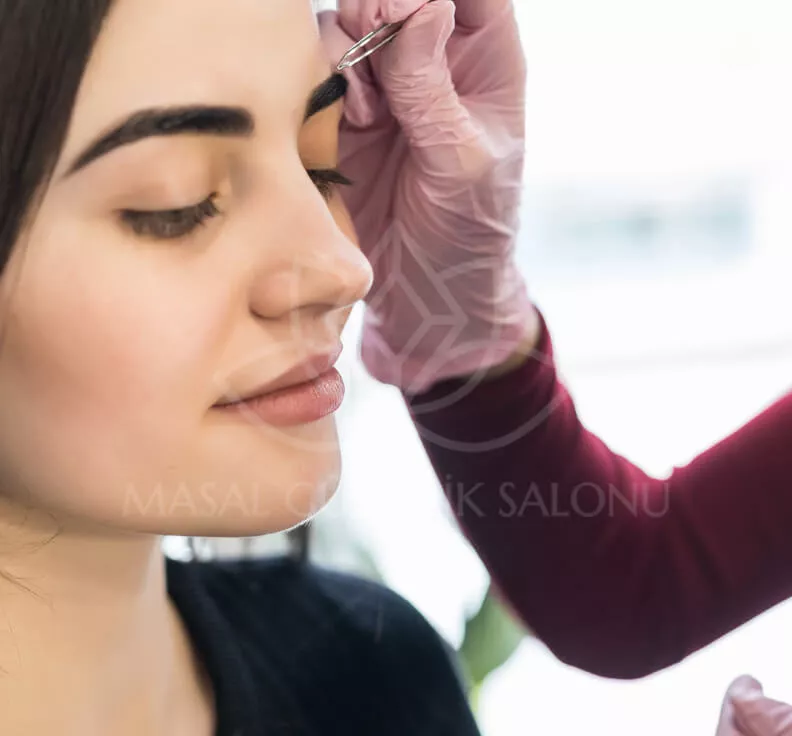 Kalıcı Makyaj Fiyatları ve Uygulama Seçenekleri